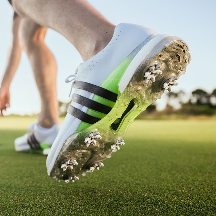 Giày Golf Nút Vặn (BOA): Đỉnh Cao Công Nghệ Cho Golfer Hiện Đại