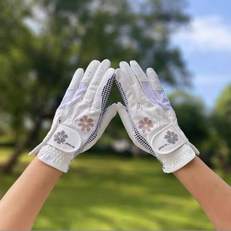 Thời Trang Golf Nữ: Bí Quyết Thanh Lịch & Tự Tin Trên Sân Golf