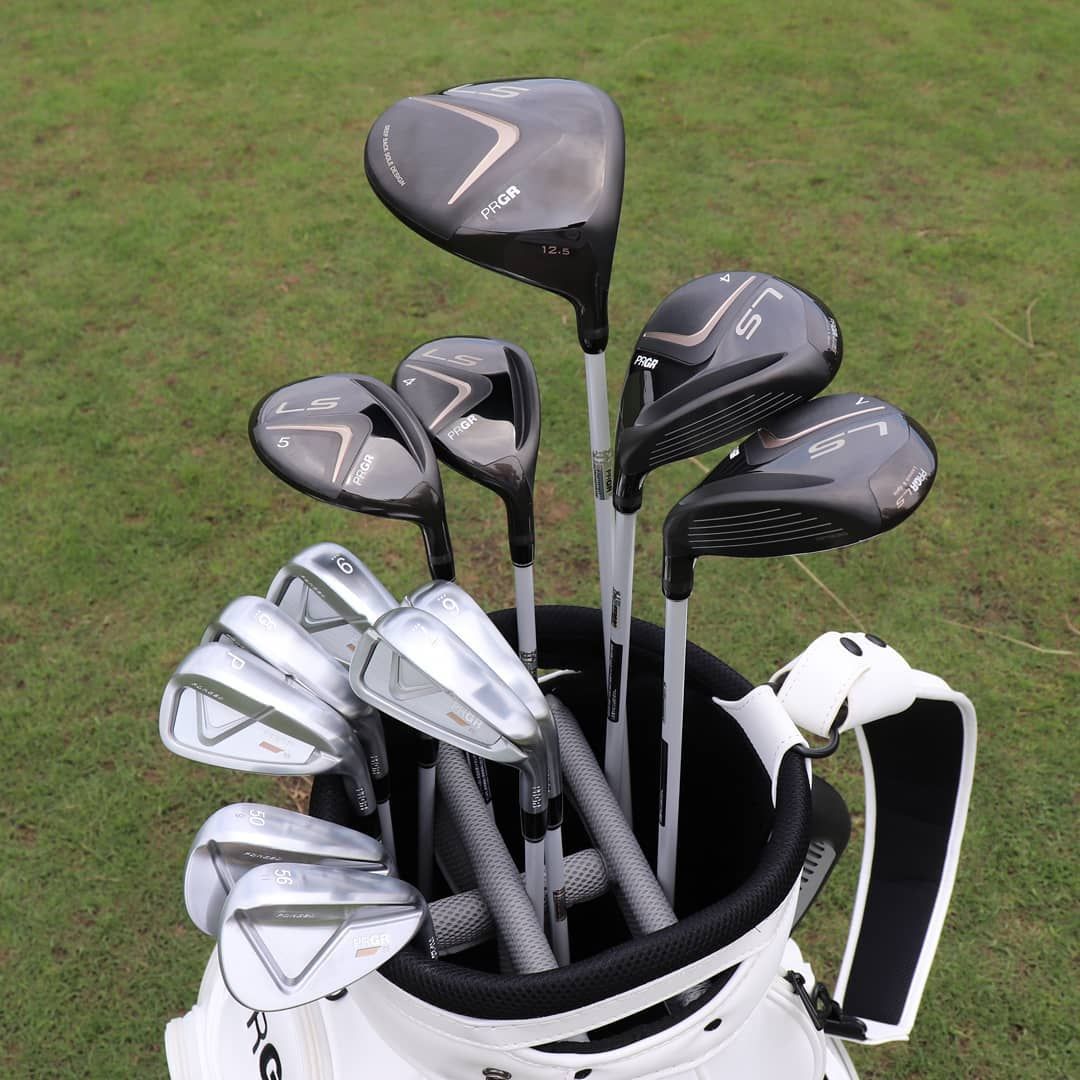 Gậy Golf Siêu Sang: Top Bộ Gậy Đẳng Cấp Nhất Dành Cho Giới Thượng Lưu