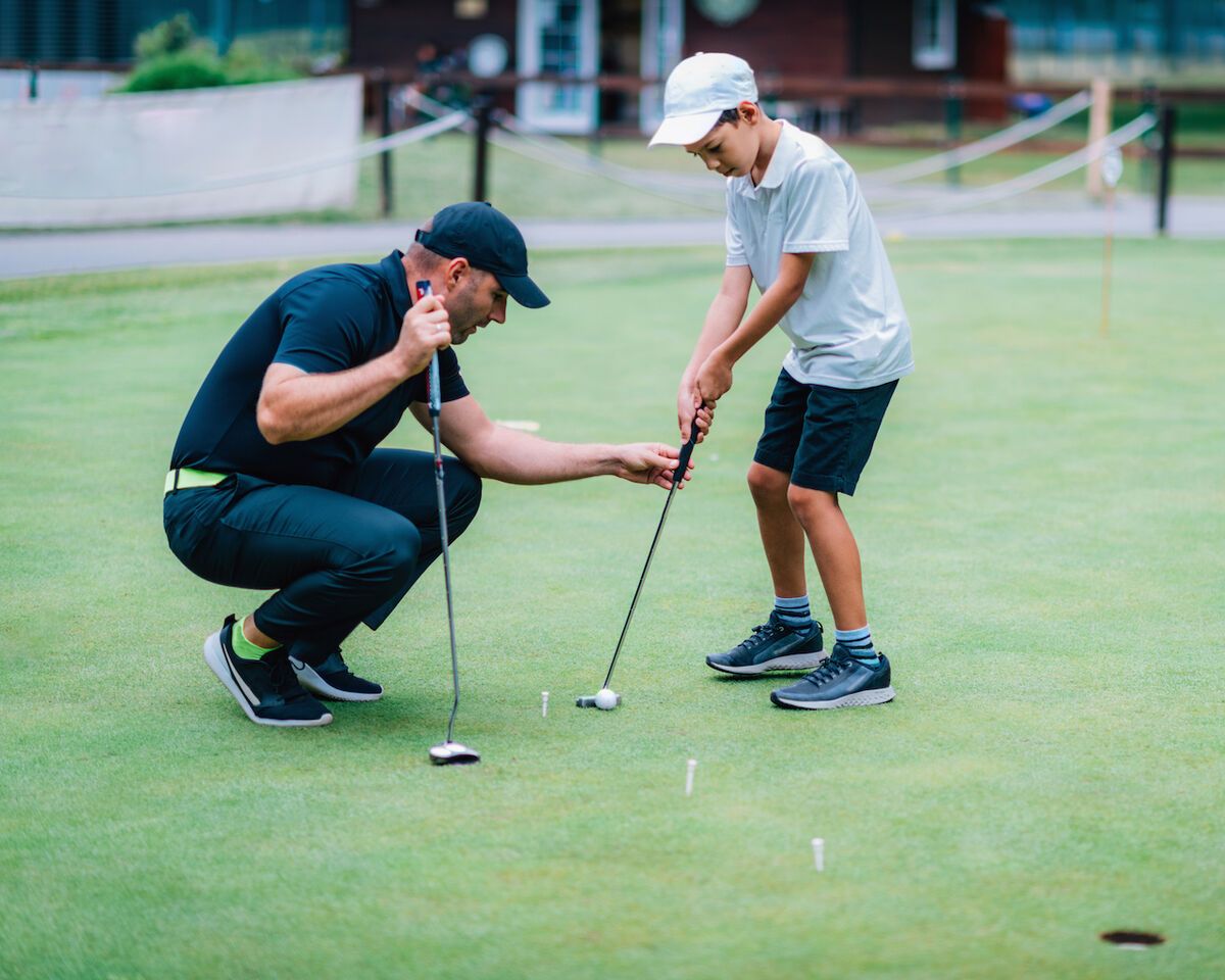 Chọn Gậy Golf Chuẩn Như Chuyên Gia: Số Lượng & Công Dụng Từng Loại