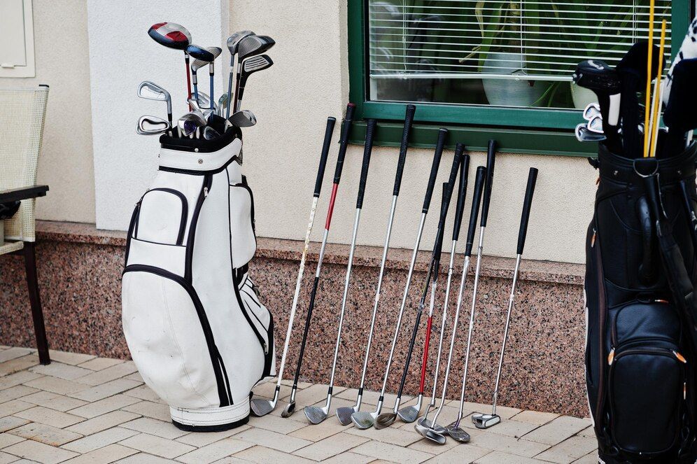 Bí Quyết Đánh Golf Chuẩn: Tối Ưu Hóa Cú Swing Với Các Dòng Gậy Mới Nhất