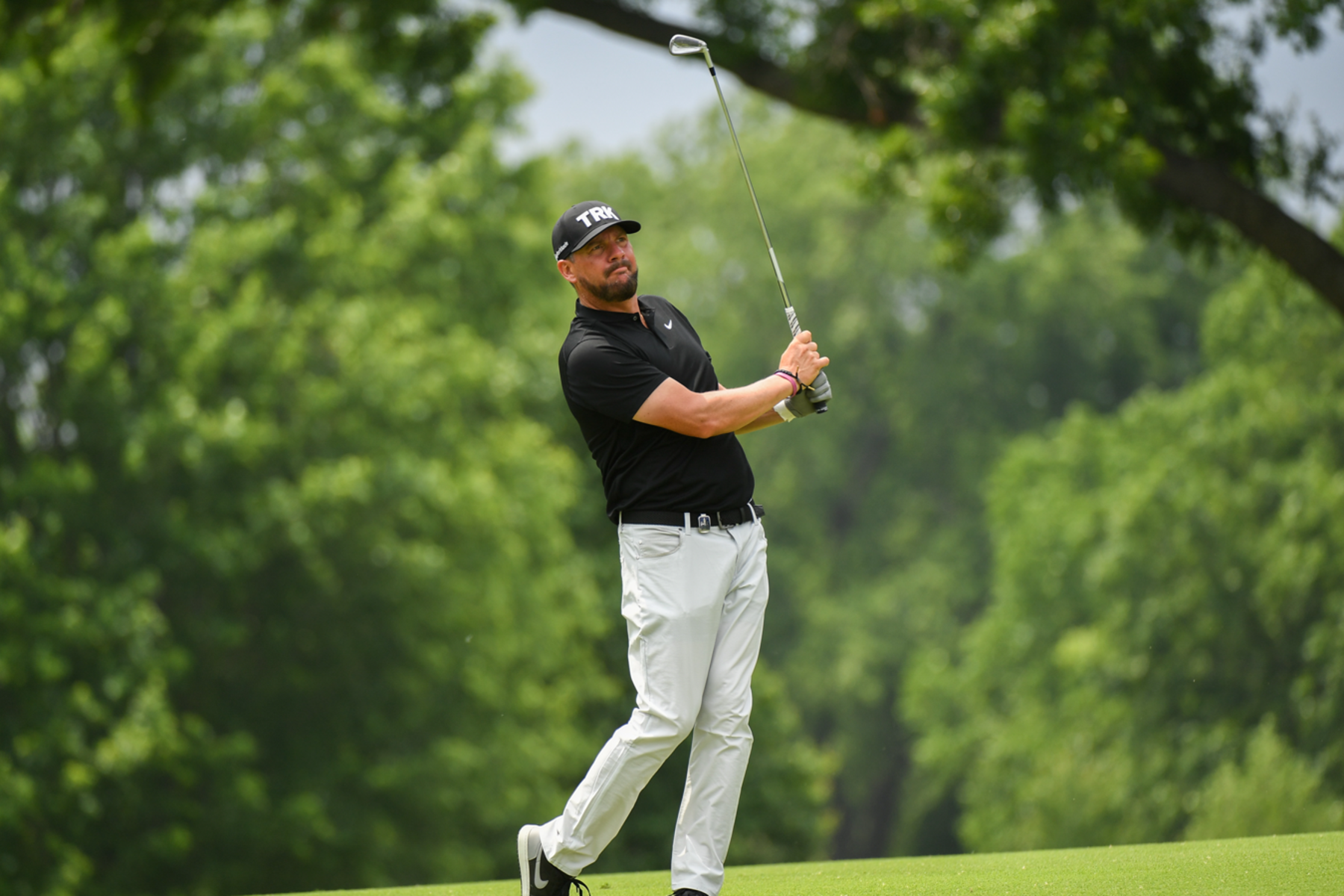 Golf 101: Từ A-Z Cho Người Mới Bắt Đầu Chinh Phục Sân Golf