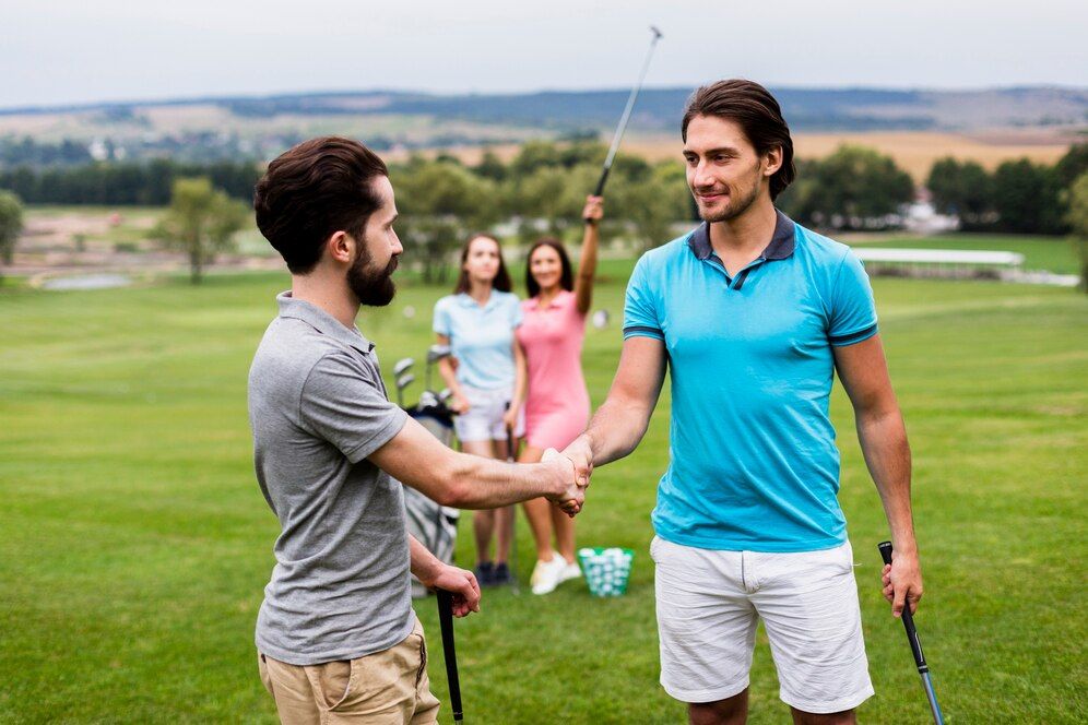 Chuyên Gia Golf Khuyên Dùng: Các Loại Gậy Golf Phù Hợp Cho Mọi Cấp Độ Người Chơi