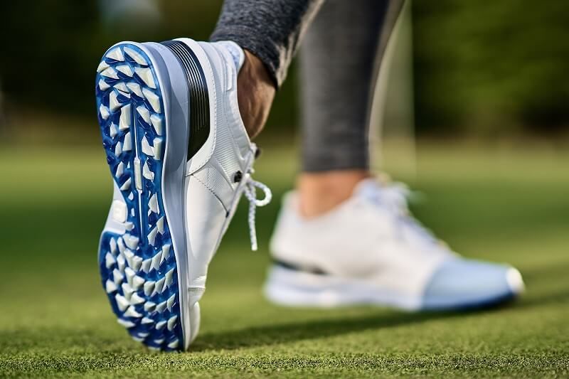 Lựa Chọn Giày Golf: Kinh Nghiệm Chọn Giày Golf Đúng Cách Dành Cho Mọi Golfer