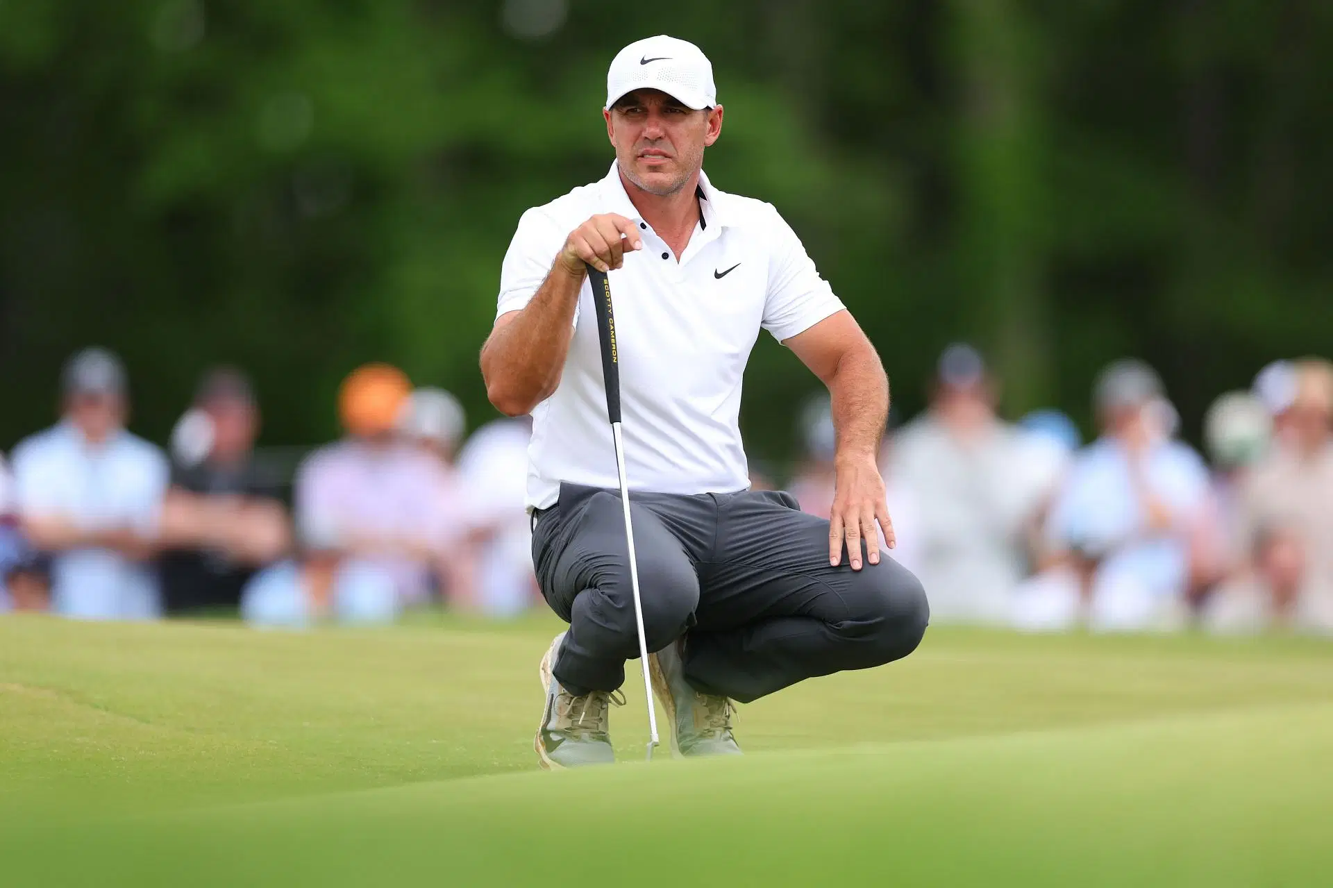 Lịch Sự Trên Sân Golf: Những Quy Tắc Ứng Xử Golfer Cần Biết