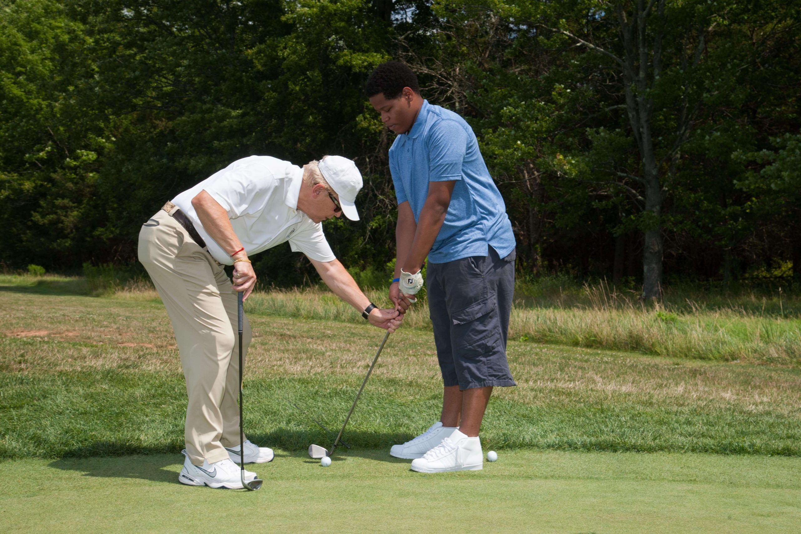 Golf 101: Từ A-Z Cho Người Mới Bắt Đầu Chinh Phục Sân Golf