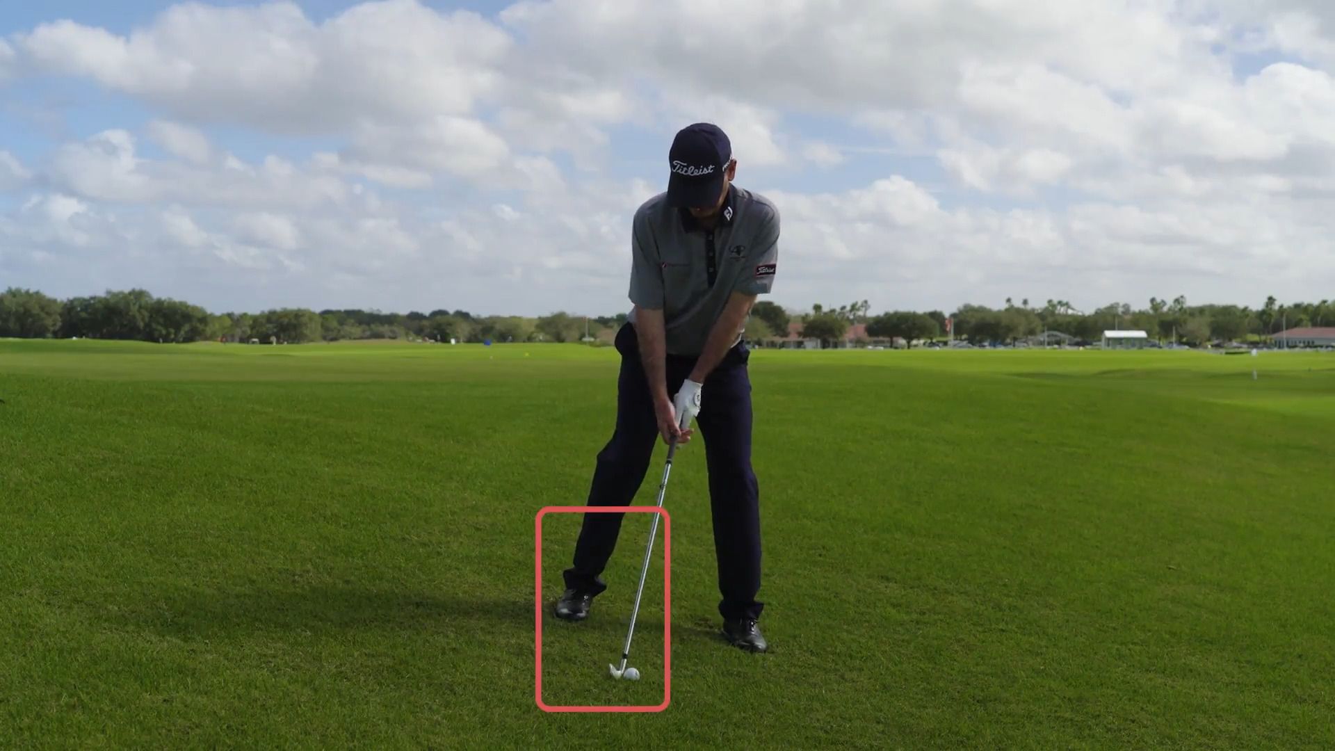 Kỹ Thuật Đánh Golf Trong Điều Kiện Khó: Gió, Địa Hình, Thời Tiết