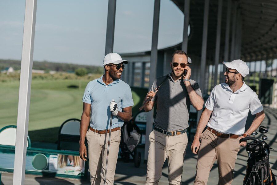 Golf Và Kinh Doanh: Làm Thế Nào Để Sử Dụng Sân Golf Làm Công Cụ Kết Nối Mối Quan Hệ