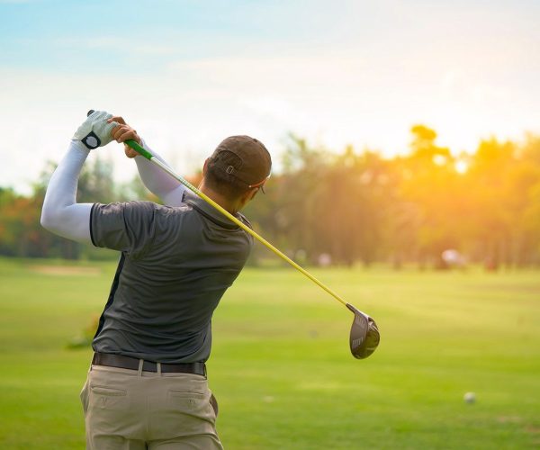 Các Kỹ Thuật Golf Cơ Bản Mà Golfers Cần Phải Biết